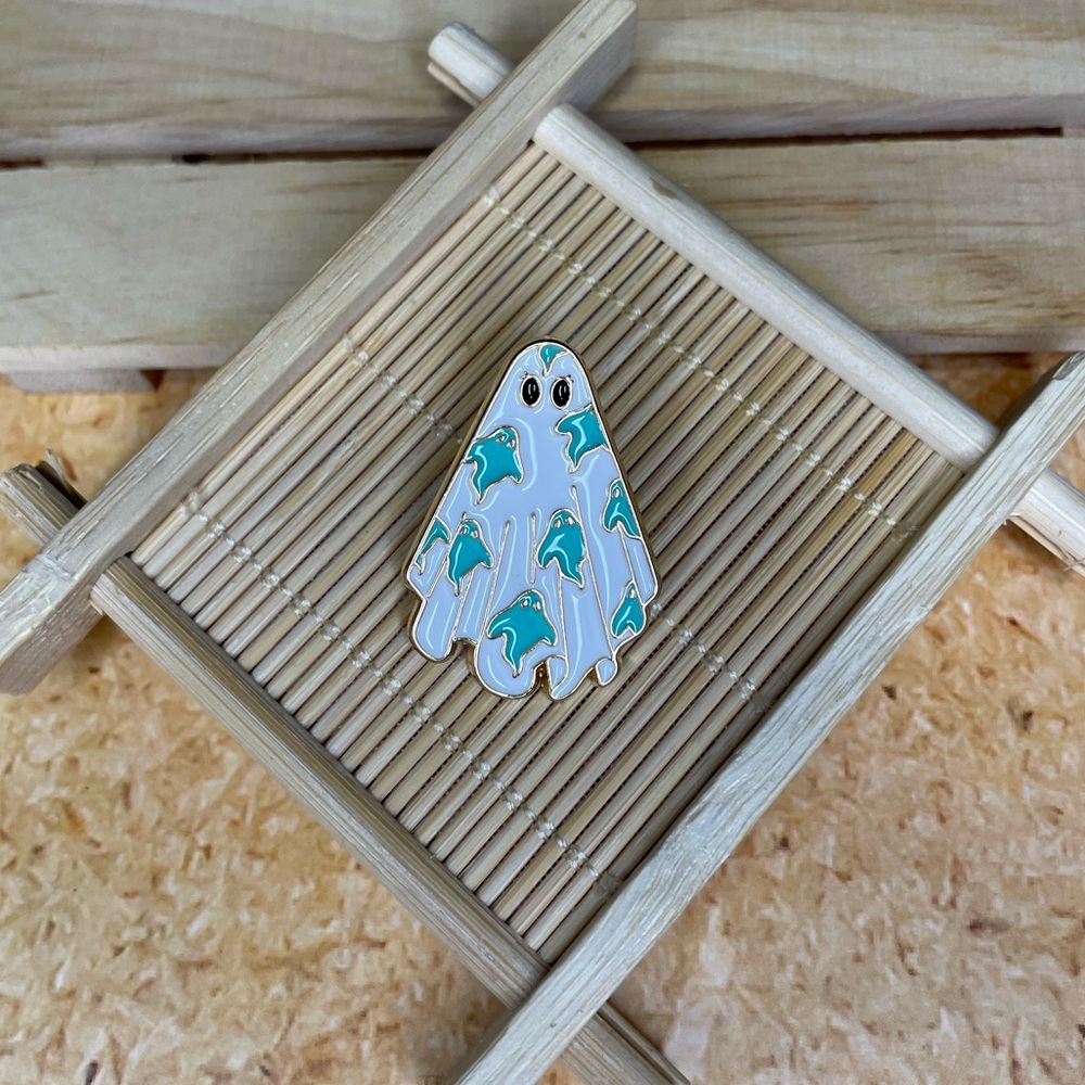 Ghost Pin